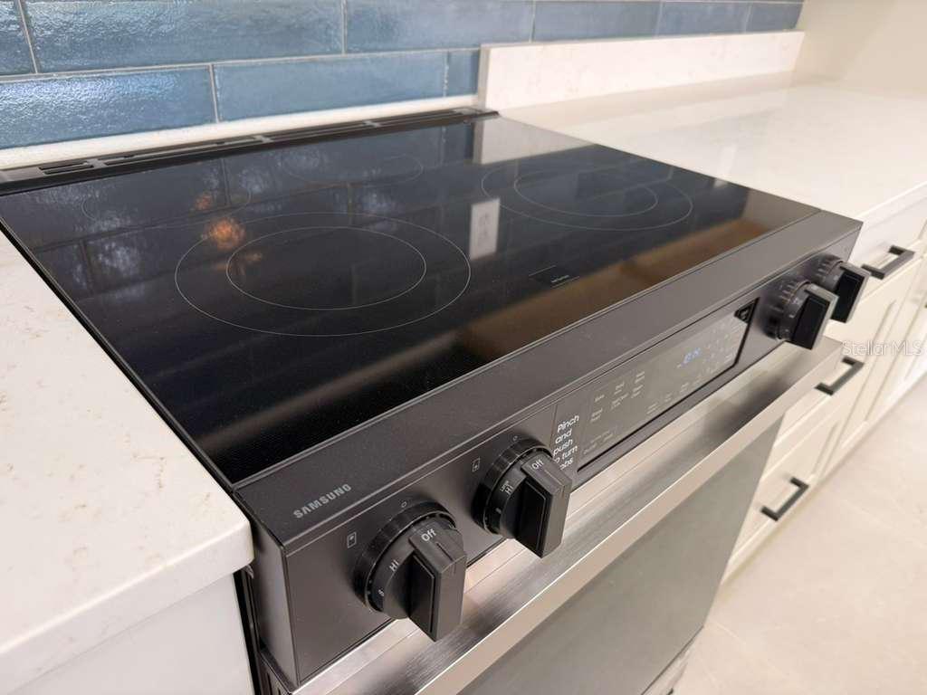 Image 23 of 53 For 10426 Live Oak Road