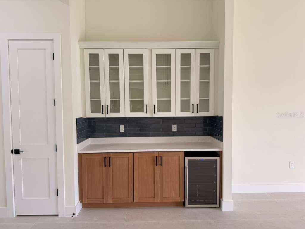 Image 27 of 53 For 10426 Live Oak Road