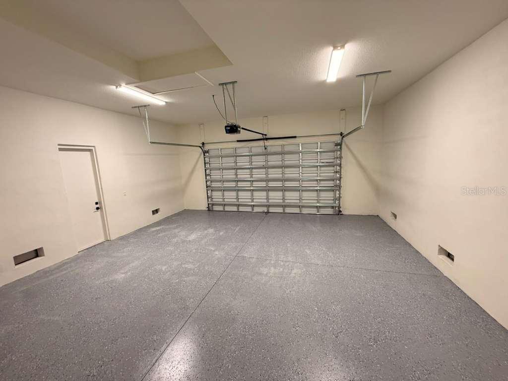 Image 52 of 53 For 10426 Live Oak Road