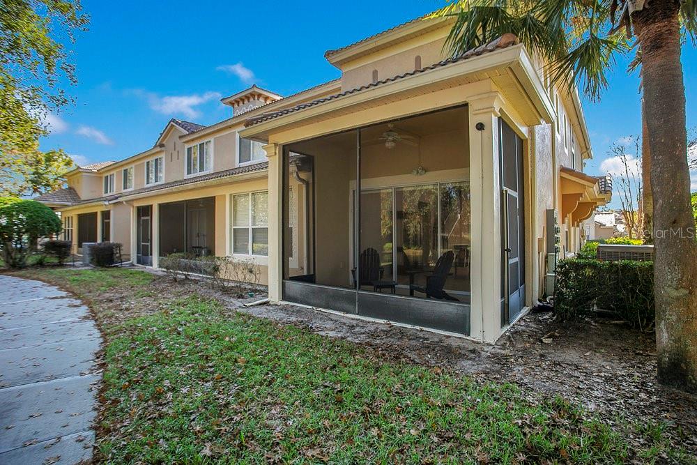 Image 27 of 38 For 6202 Miramonte Drive 101