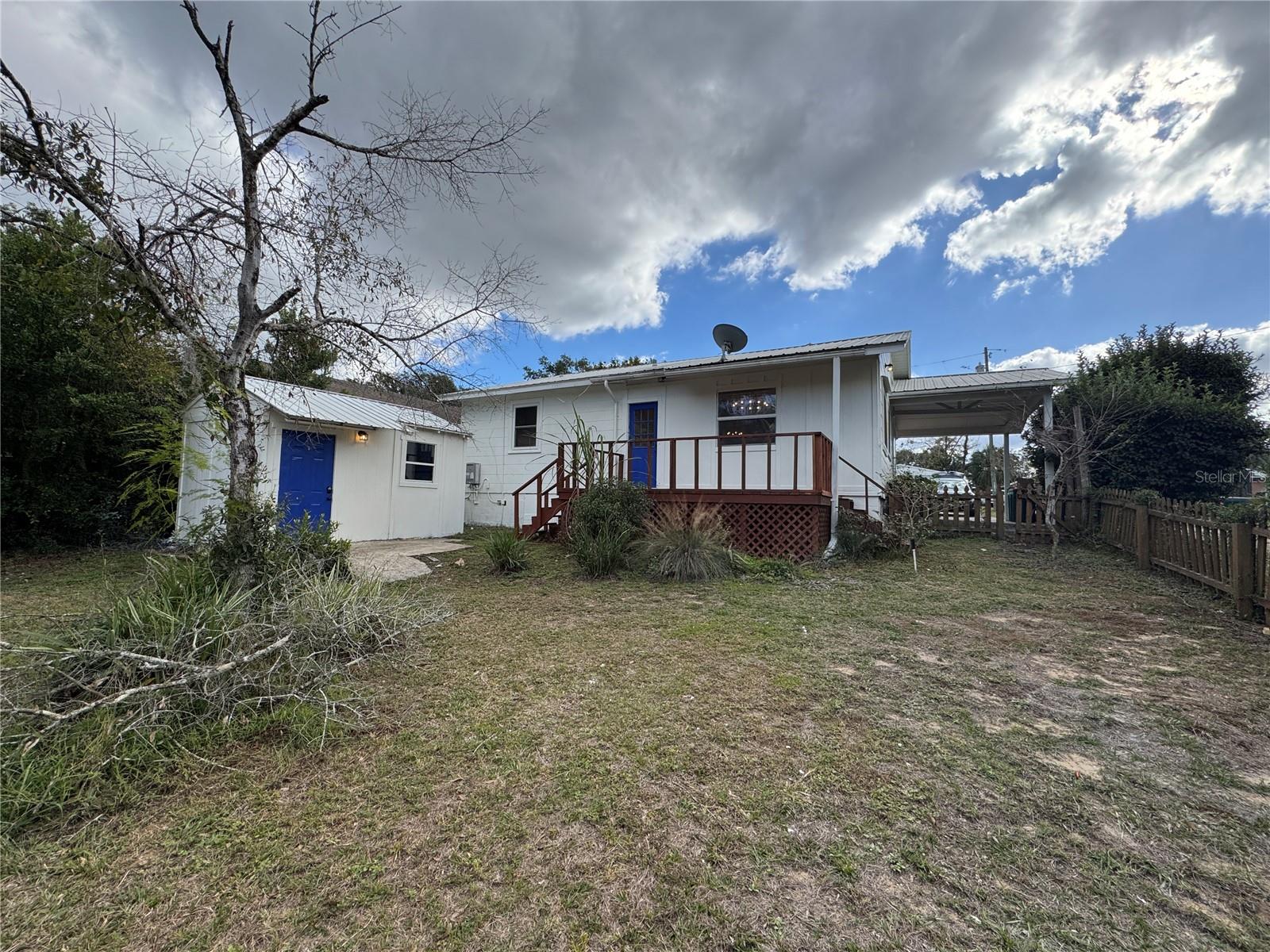 Image 26 of 27 For 825 Poinsettia Drive