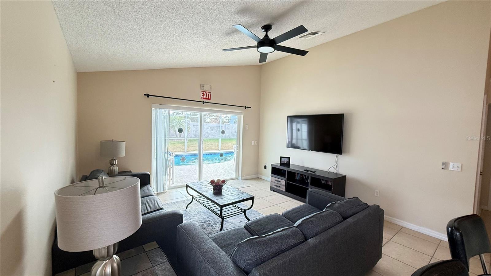 Image 11 of 54 For 7979 Magnolia Bend Court