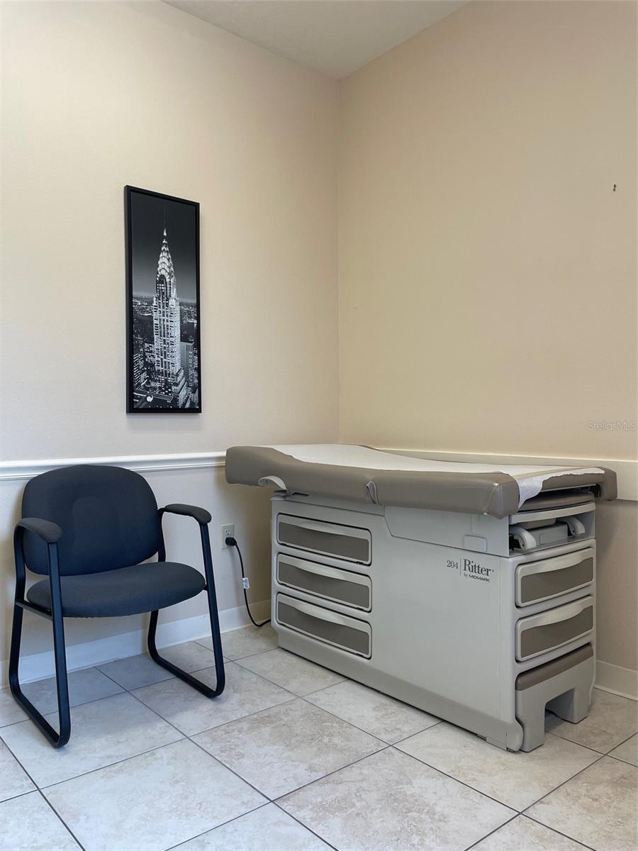 Image 3 of 8 For 955 Town Center Drive 200