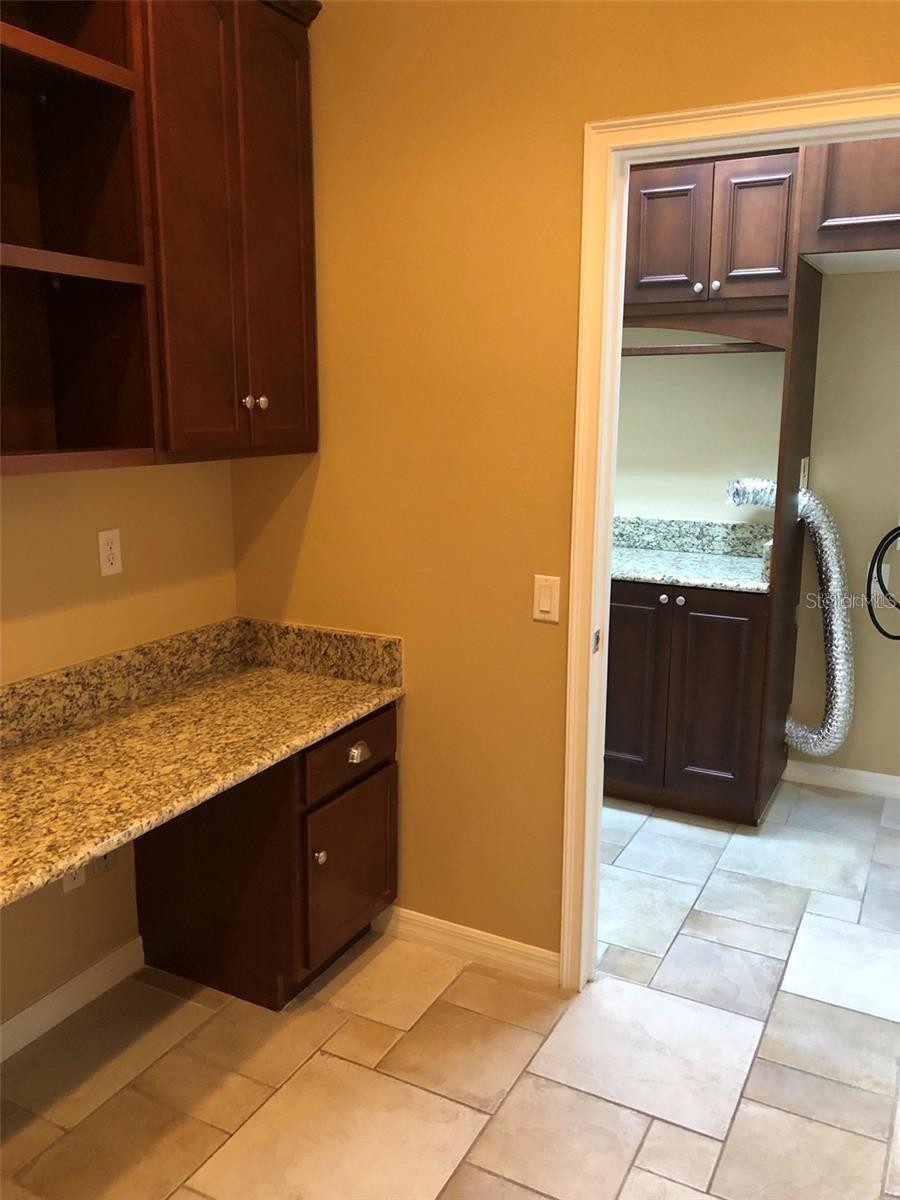 Image 21 of 30 For 925 Saza Run