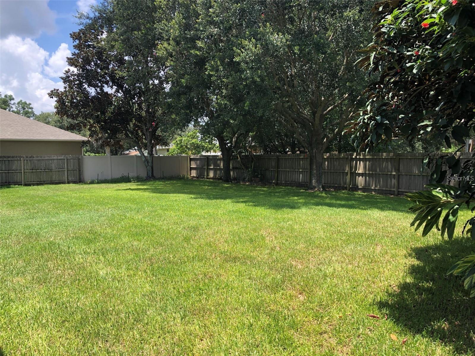 Image 28 of 30 For 925 Saza Run