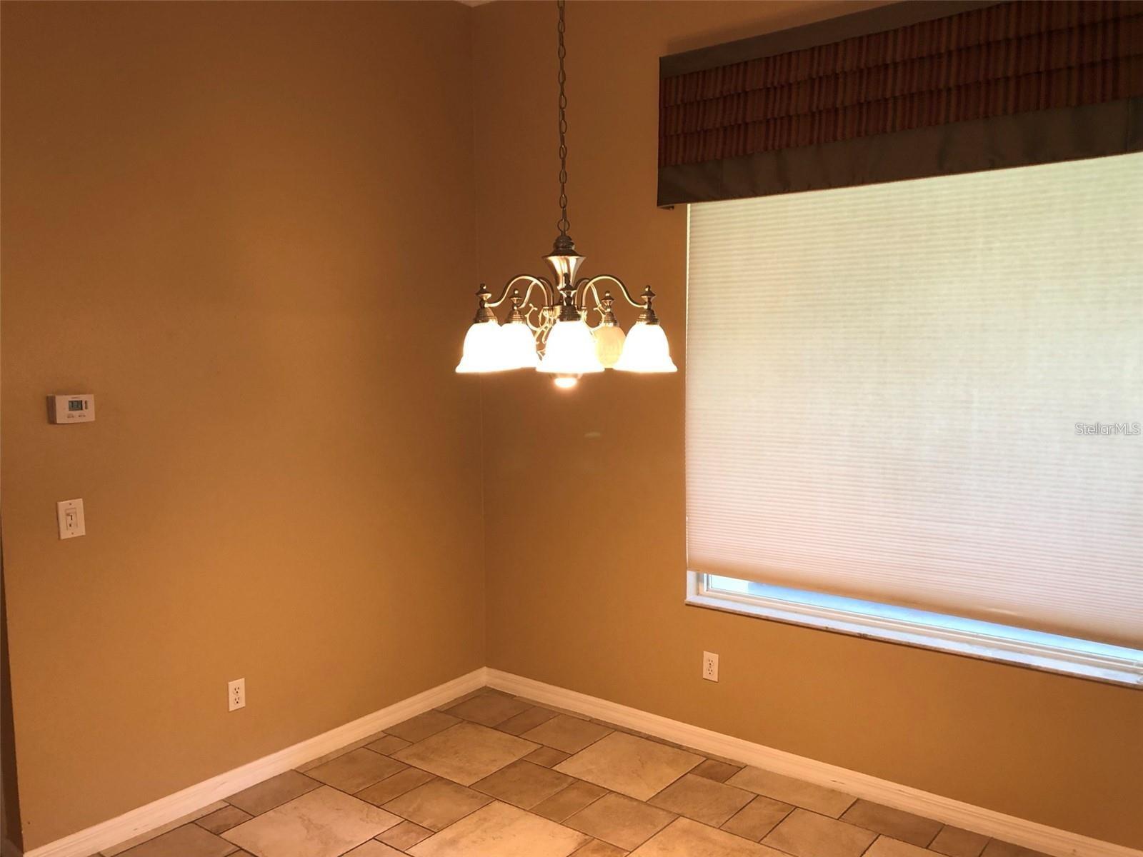 Image 8 of 30 For 925 Saza Run