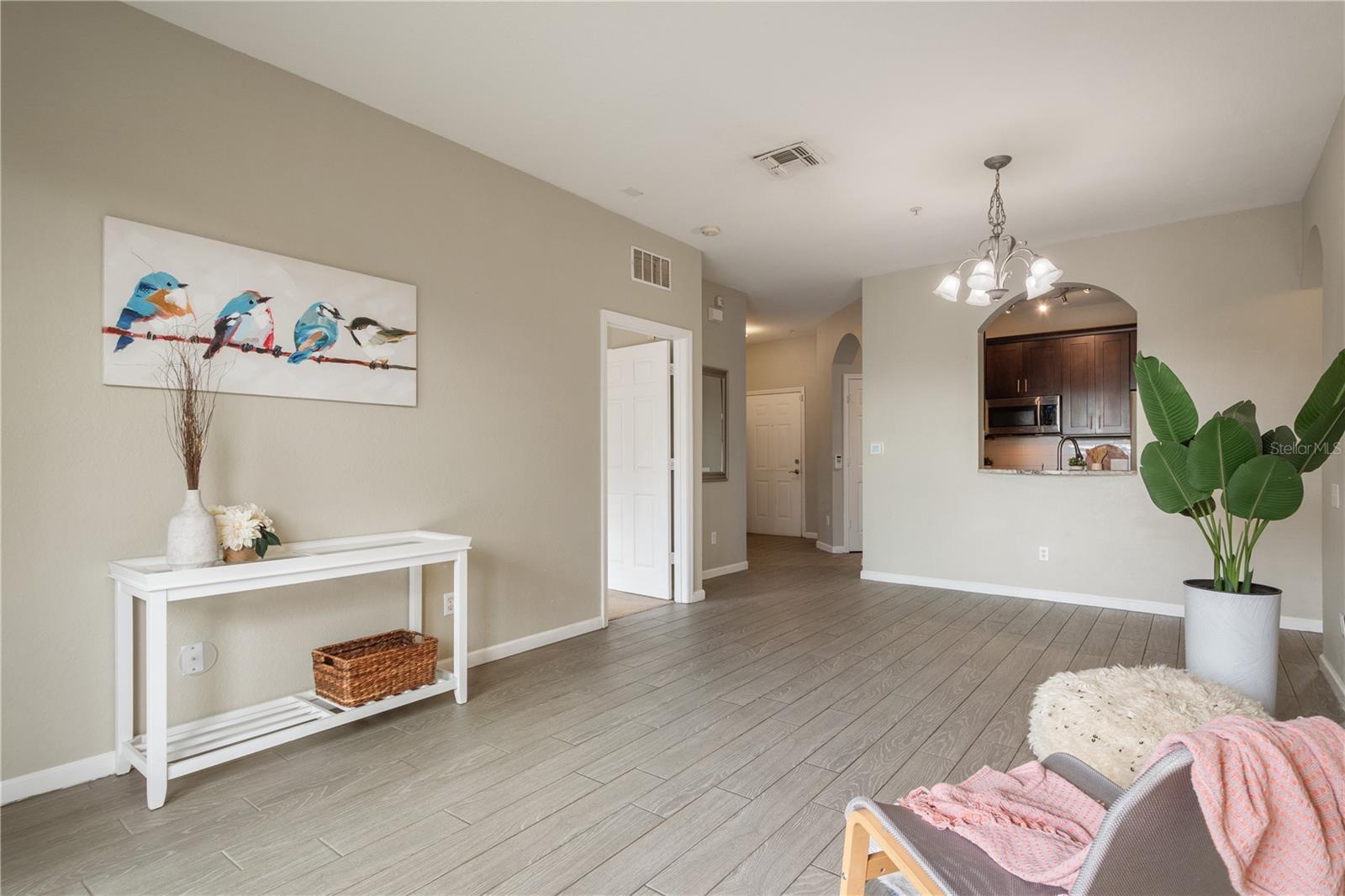 Image 18 of 44 For 6466 Cava Alta Drive 207