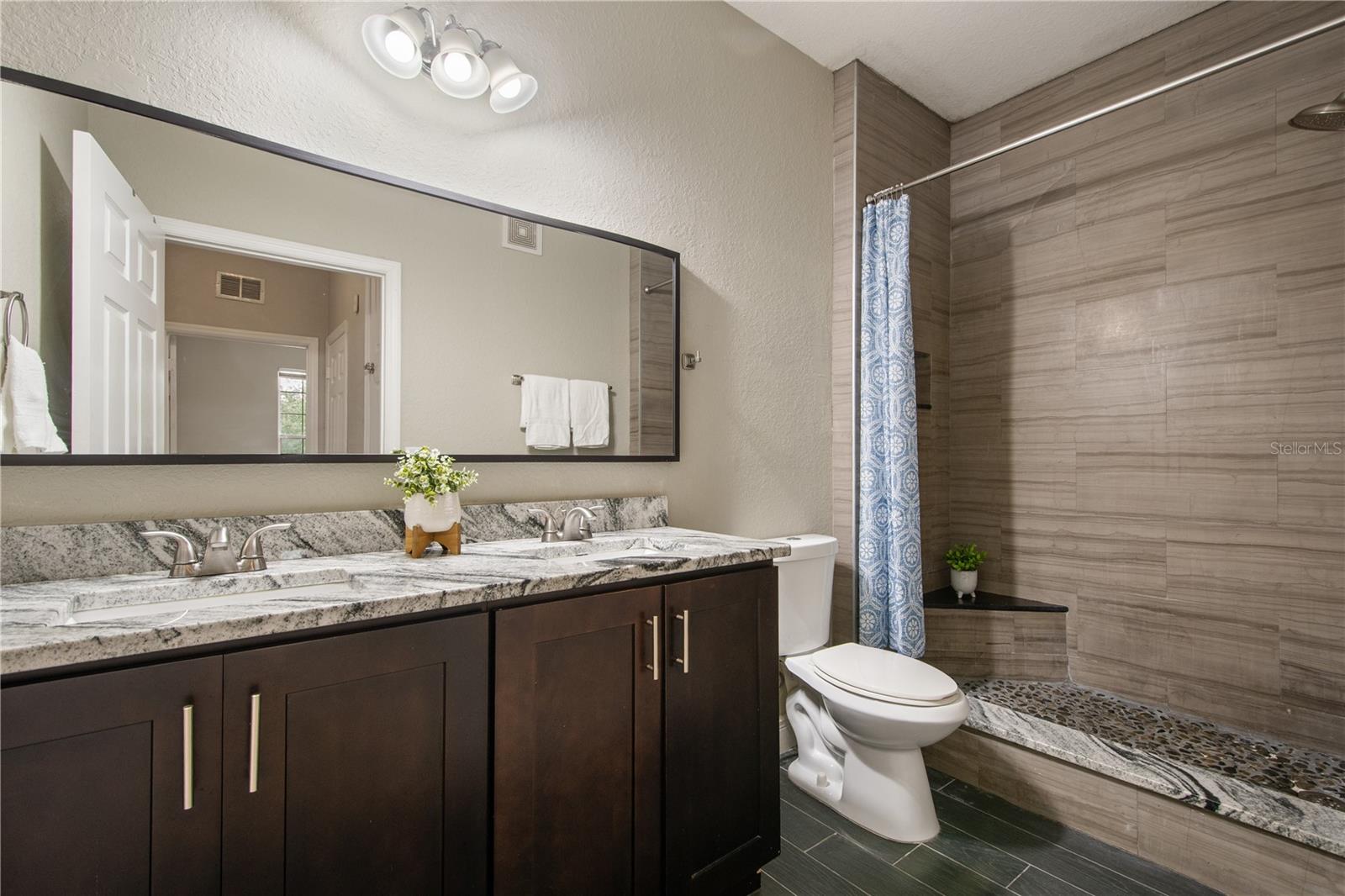 Image 33 of 44 For 6466 Cava Alta Drive 207