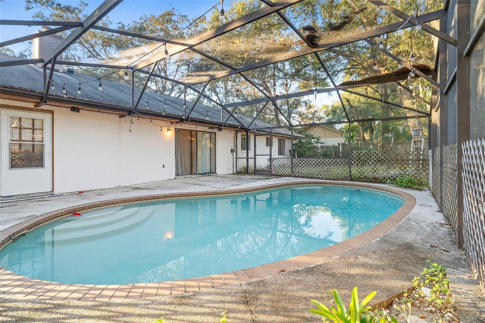 Image 31 of 41 For 8315 Camphor Tree Drive