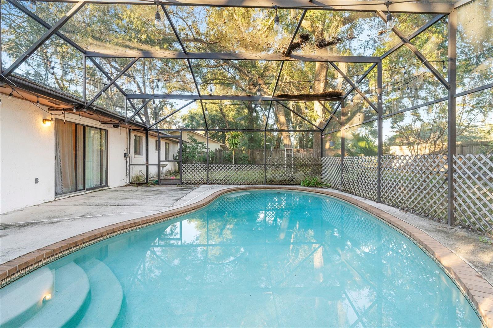 Image 34 of 41 For 8315 Camphor Tree Drive