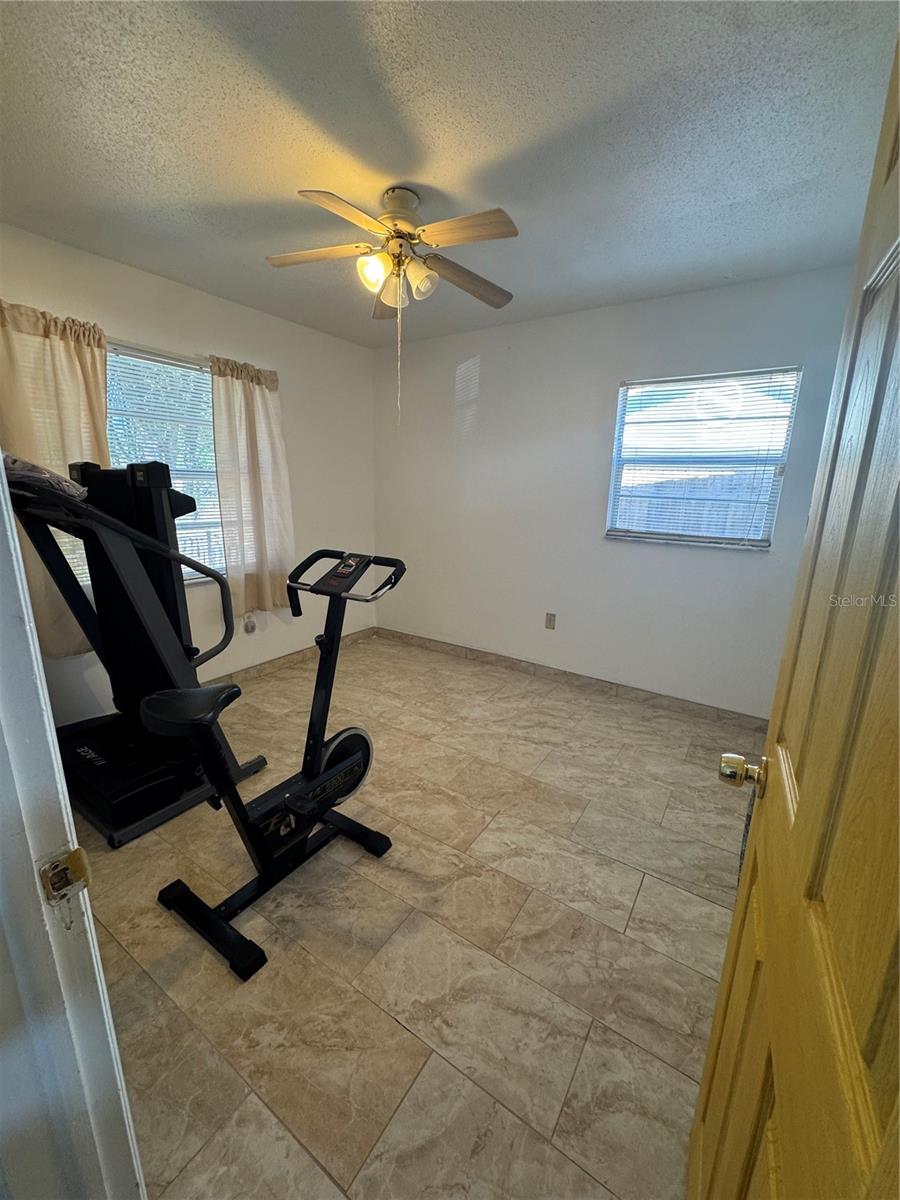 Image 12 of 26 For 2209 Mitch Ct E.