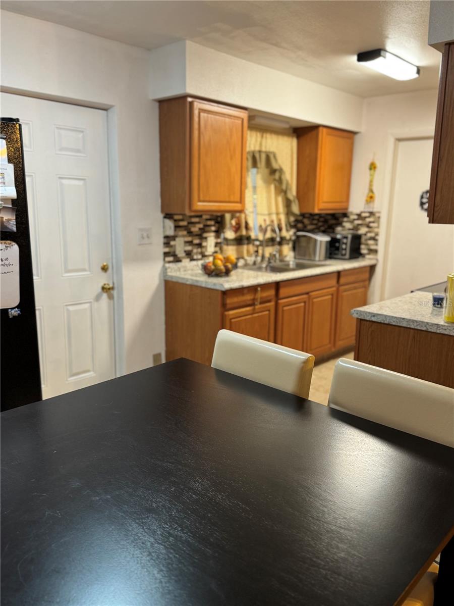 Image 16 of 26 For 2209 Mitch Ct E.