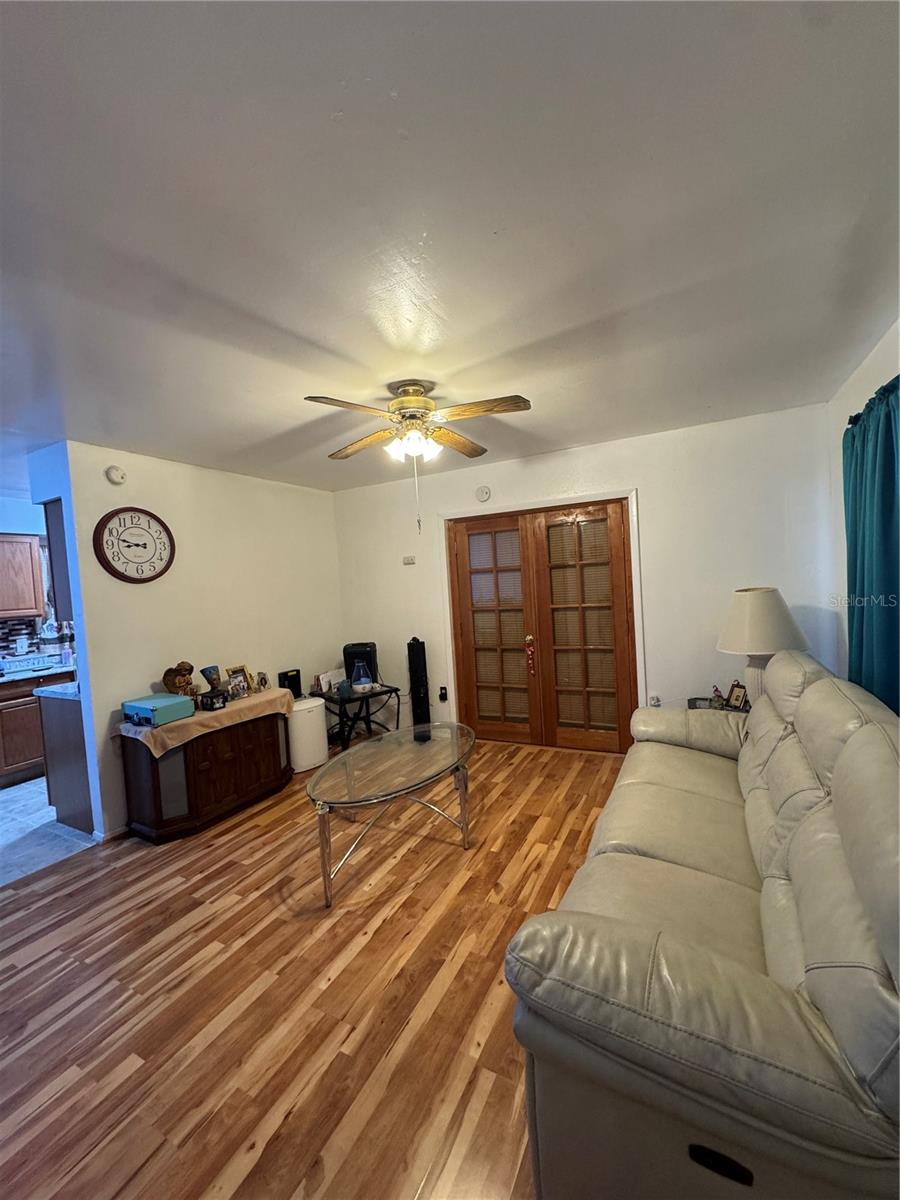 Image 17 of 26 For 2209 Mitch Ct E.