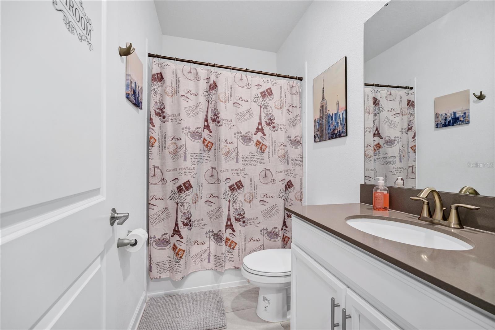 Image 31 of 68 For 1053 Leader Street