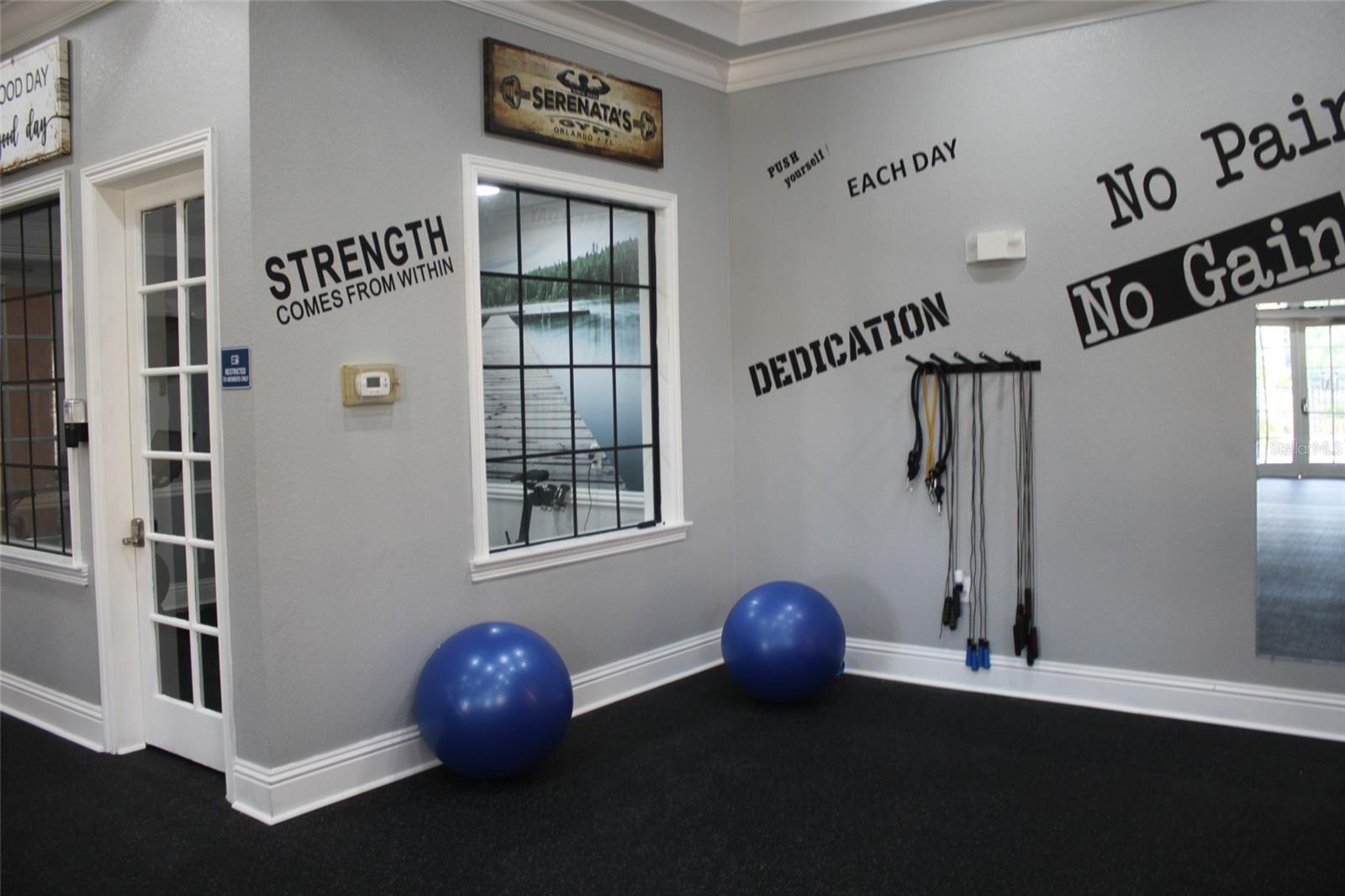 Image 21 of 21 For 6159 Metrowest Boulevard 204