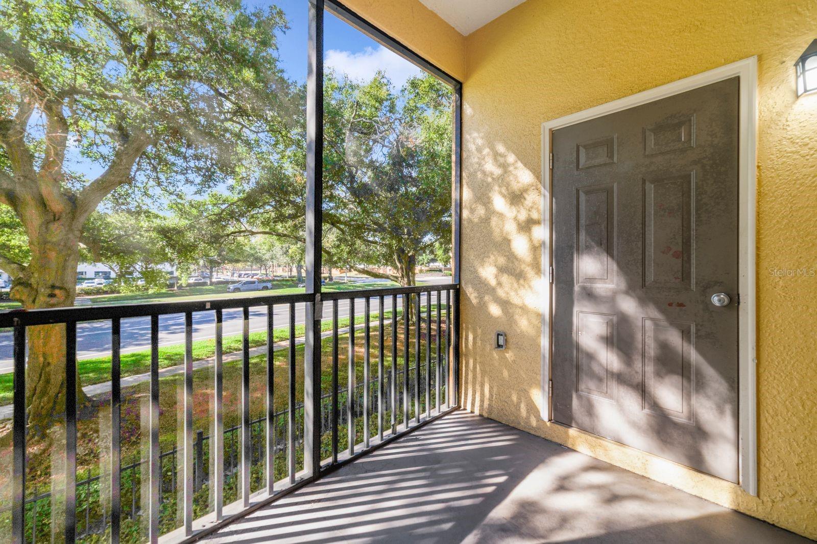 Image 9 of 21 For 6159 Metrowest Boulevard 204