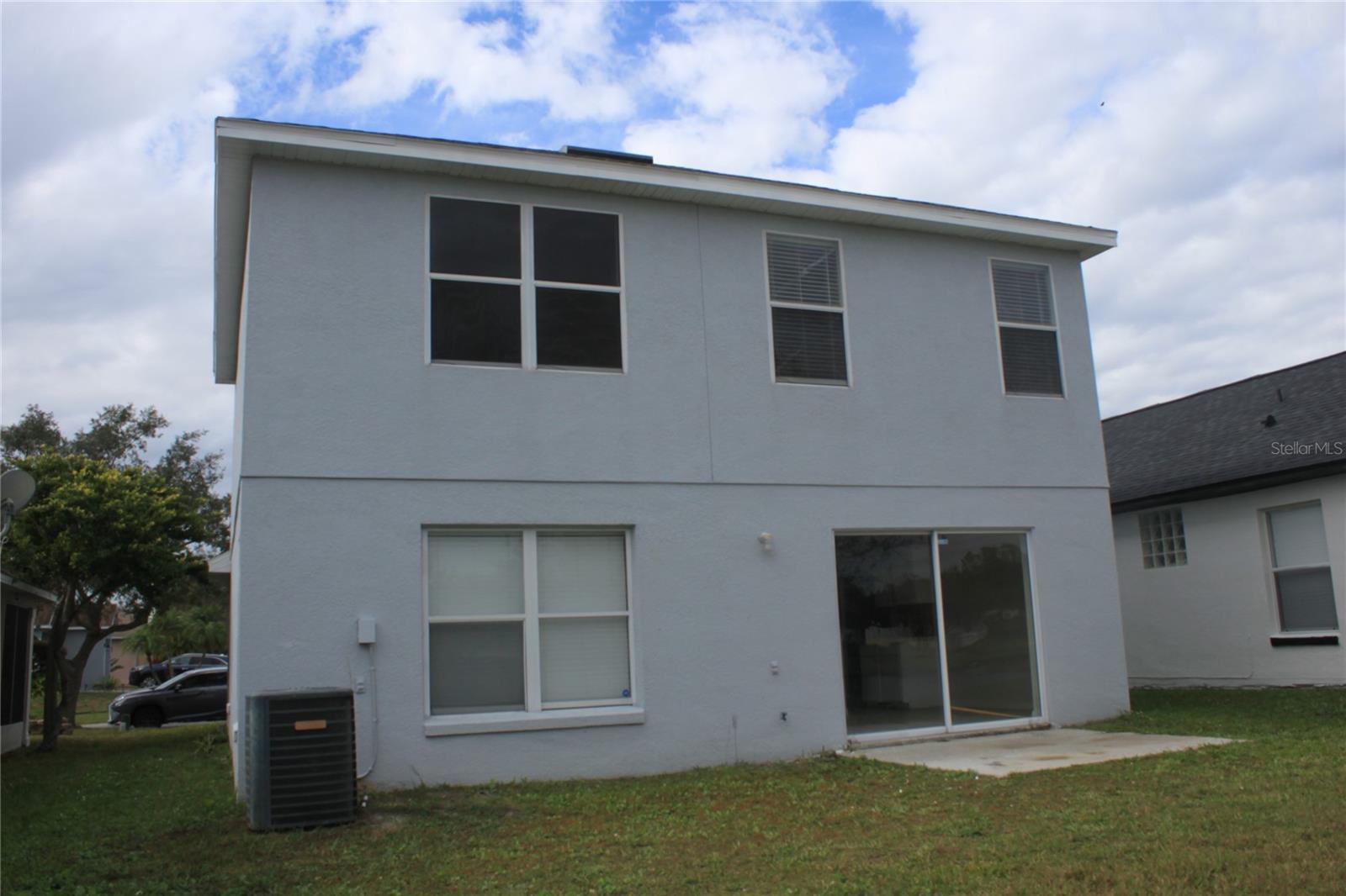 Image 16 of 17 For 213 Southbridge Circle