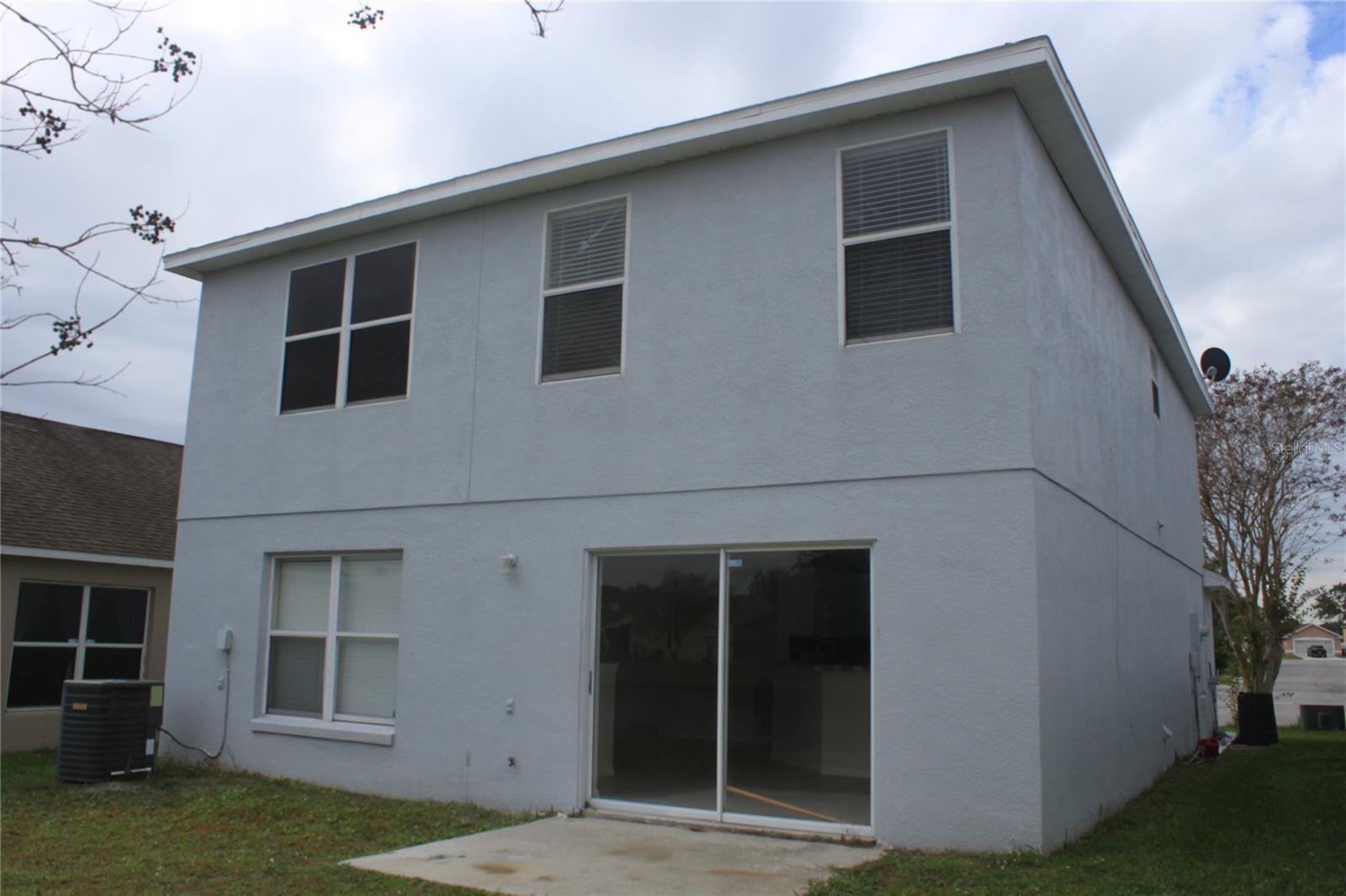 Image 17 of 17 For 213 Southbridge Circle