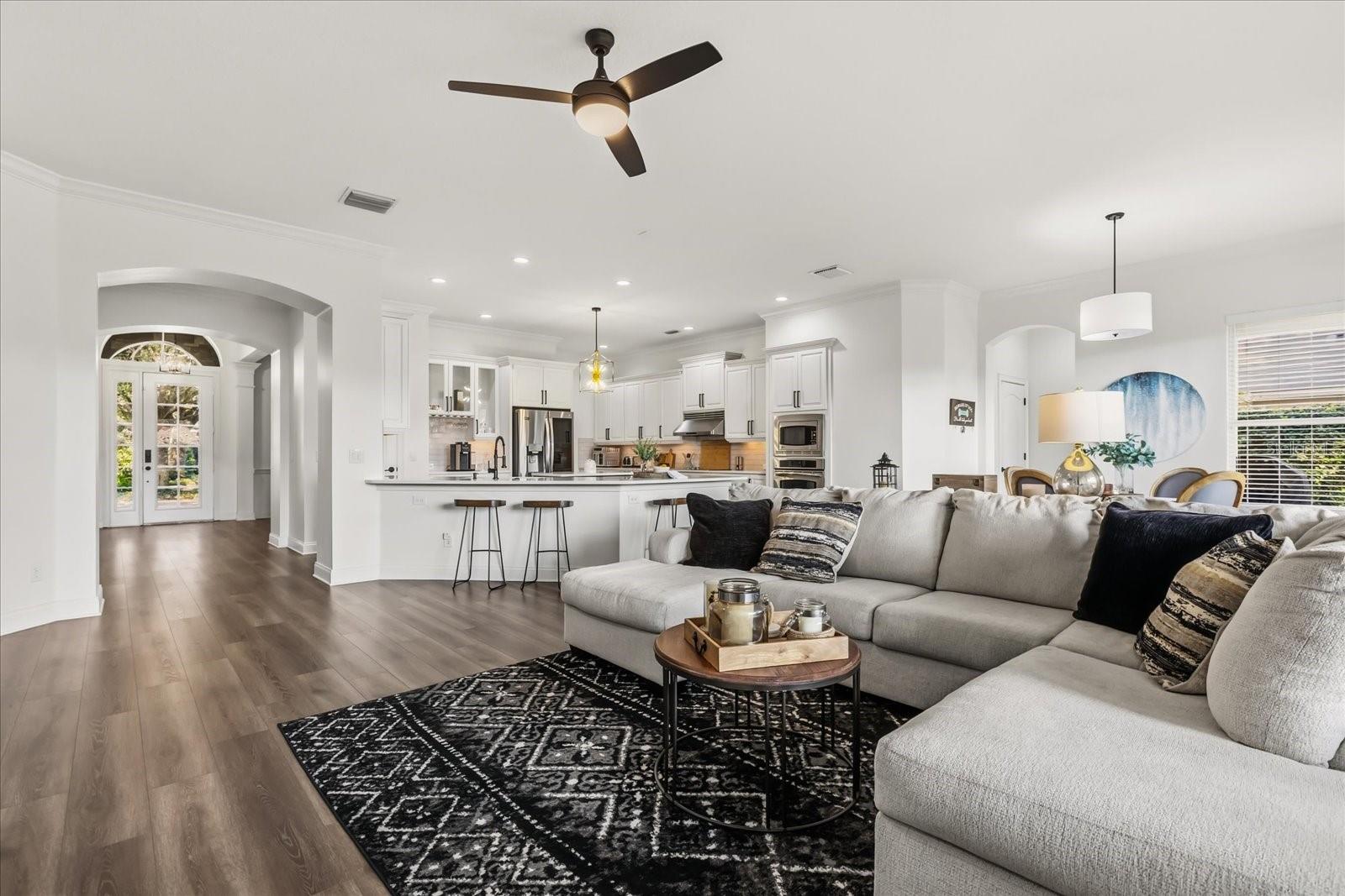 Image 11 of 37 For 25612 Hawks Run Lane