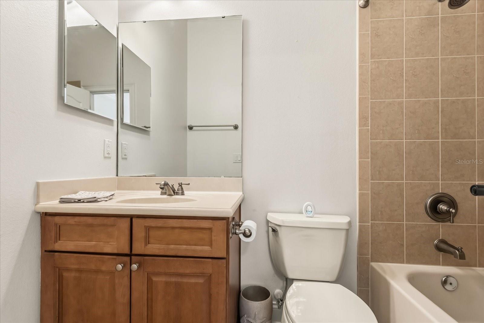 Image 18 of 37 For 25612 Hawks Run Lane