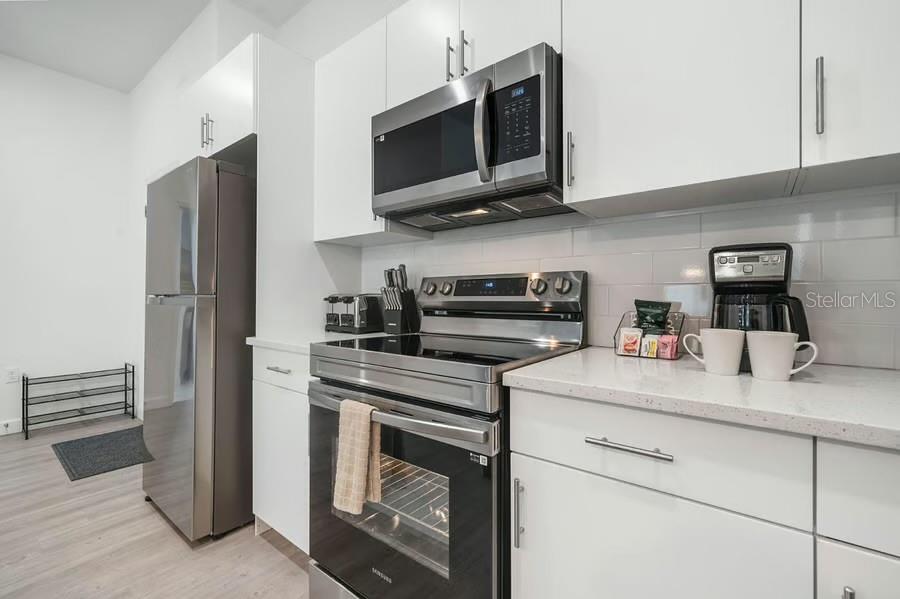 Image 18 of 28 For 384 Famagusta Drive