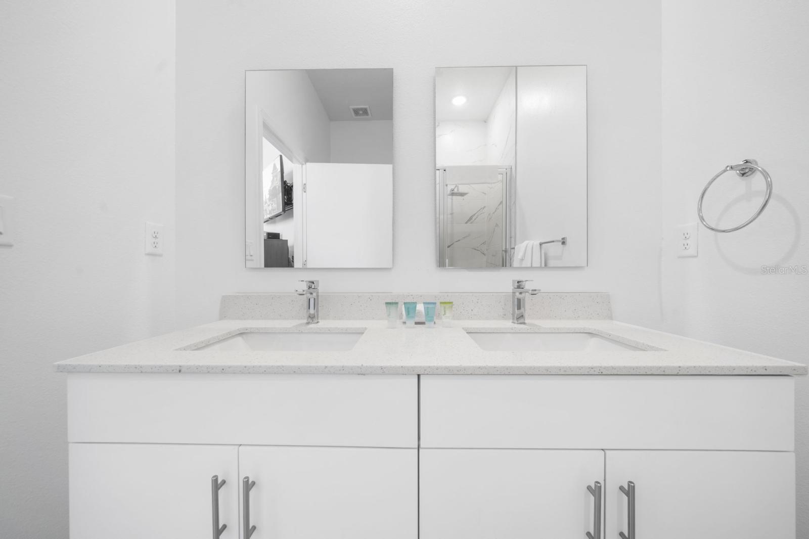 Image 8 of 28 For 384 Famagusta Drive