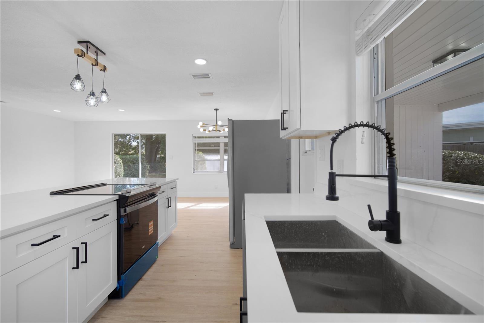 Image 15 of 47 For 209 Satsuma Drive