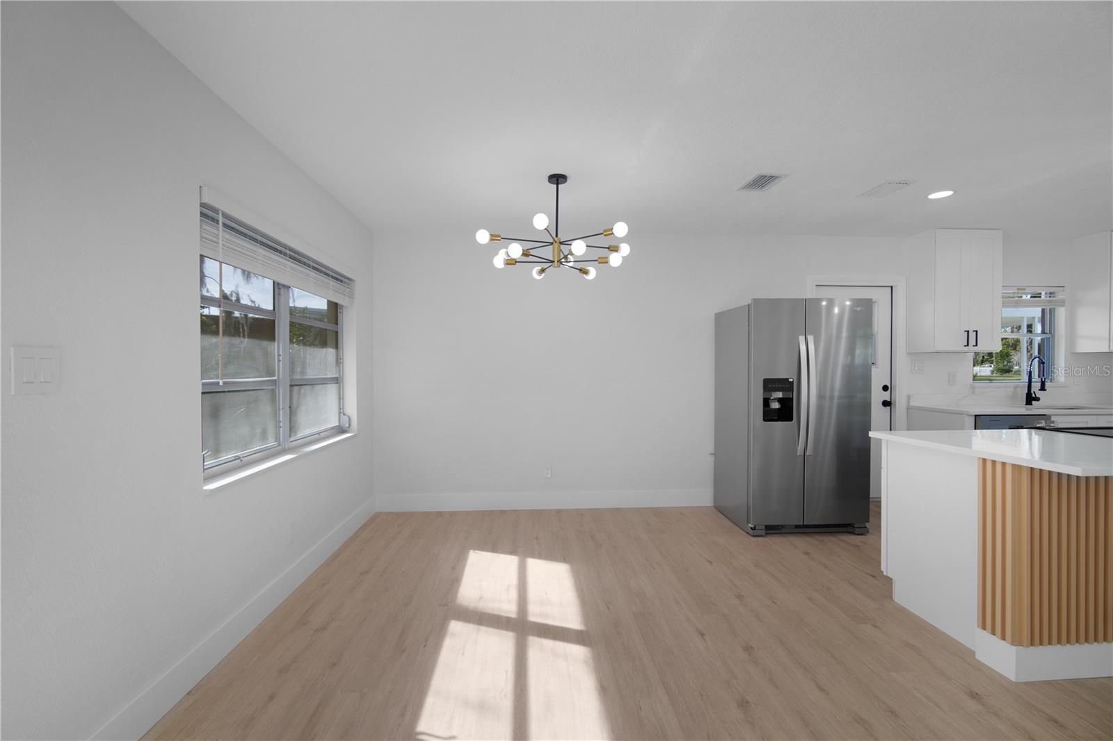 Image 19 of 47 For 209 Satsuma Drive