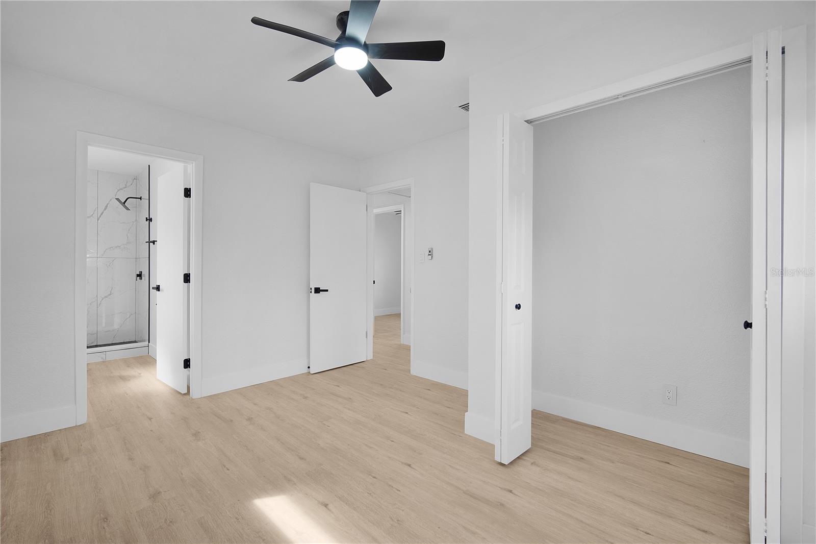 Image 31 of 47 For 209 Satsuma Drive