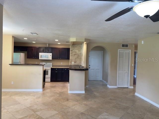 Image 12 of 40 For 200 Afton Square 11-102