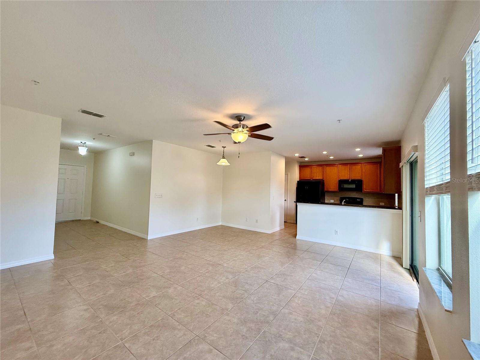 Image 6 of 43 For 2090 Water Tupelo Way