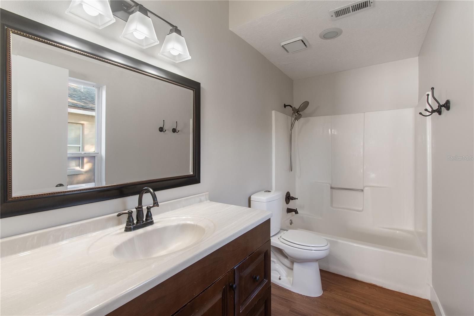 Image 19 of 26 For 304 Cello Circle