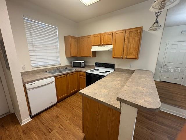 Image 13 of 71 For 3543 30th Way 110