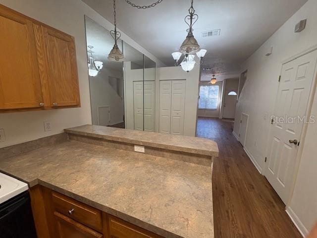 Image 15 of 71 For 3543 30th Way 110