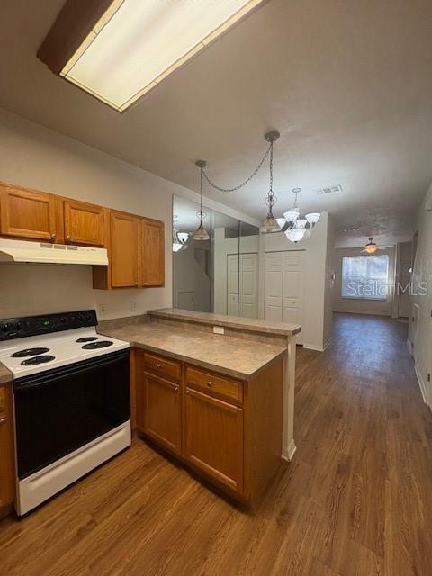 Image 21 of 71 For 3543 30th Way 110