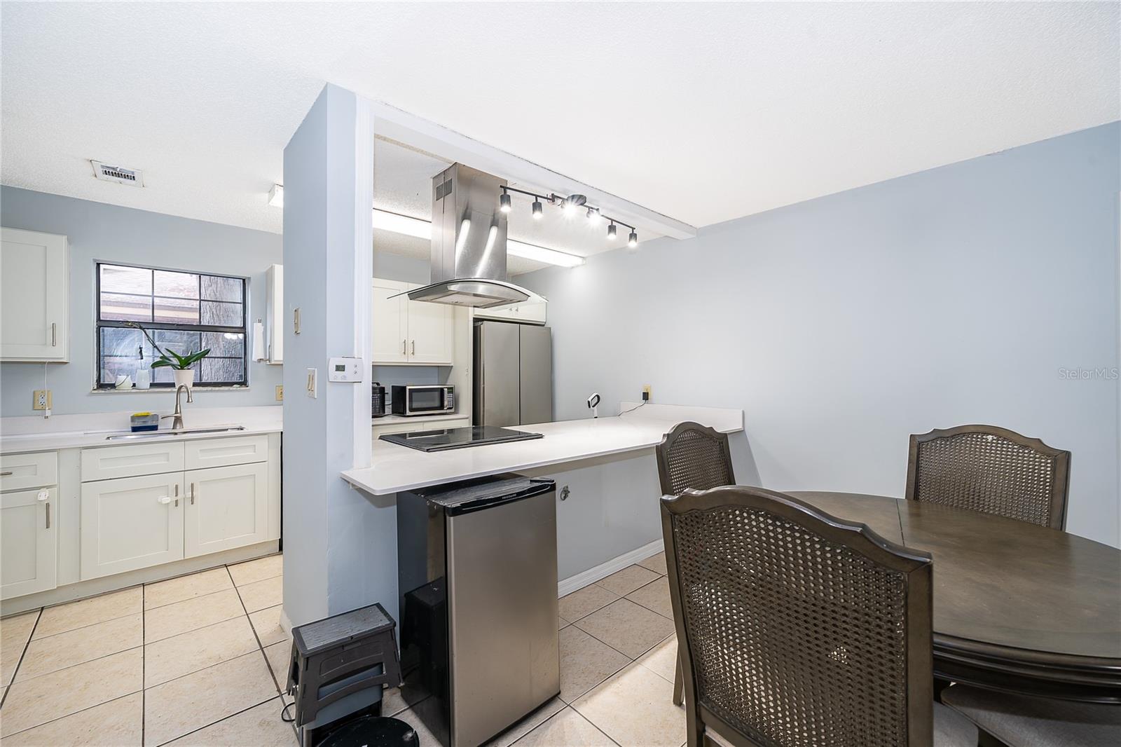 Image 4 of 14 For 482 Abba Street