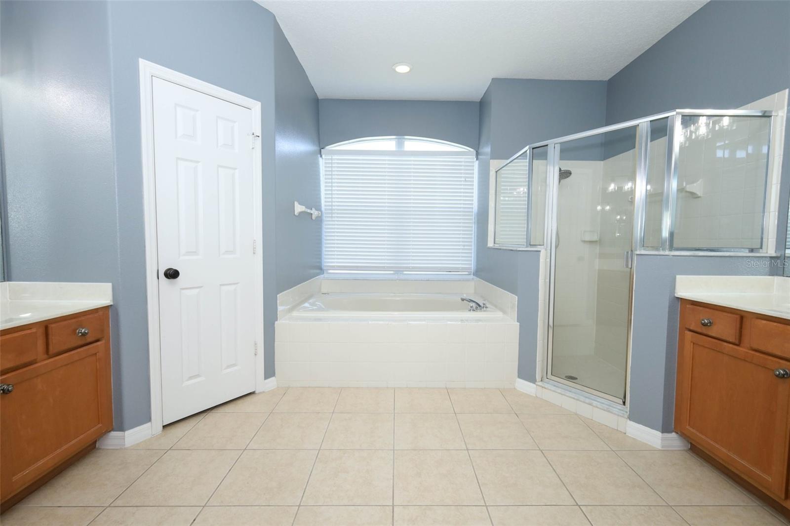 Image 10 of 43 For 1620 Parkglen Circle