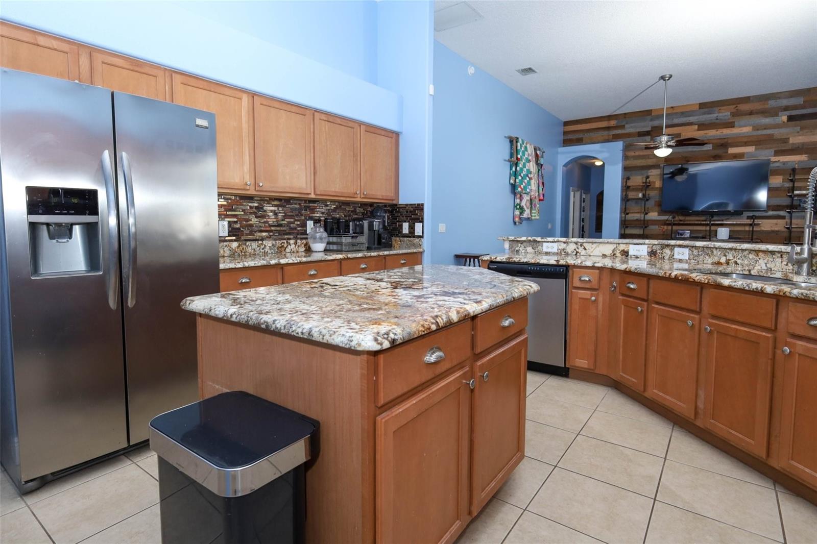 Image 13 of 43 For 1620 Parkglen Circle