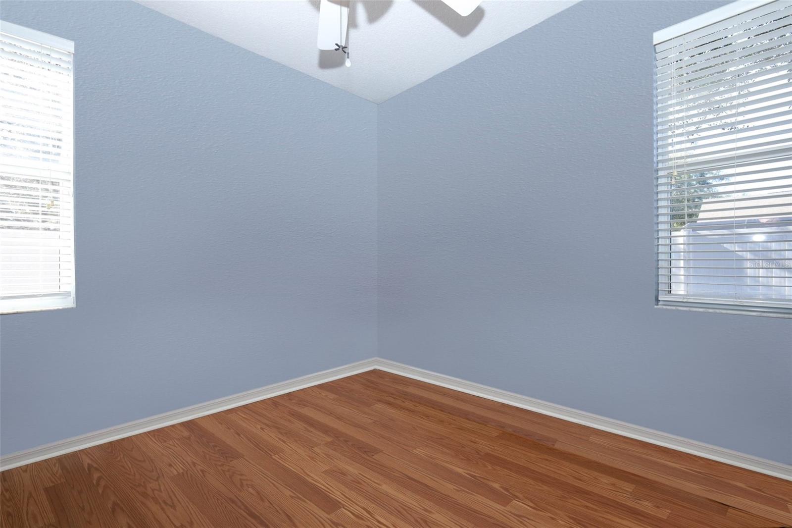 Image 23 of 43 For 1620 Parkglen Circle