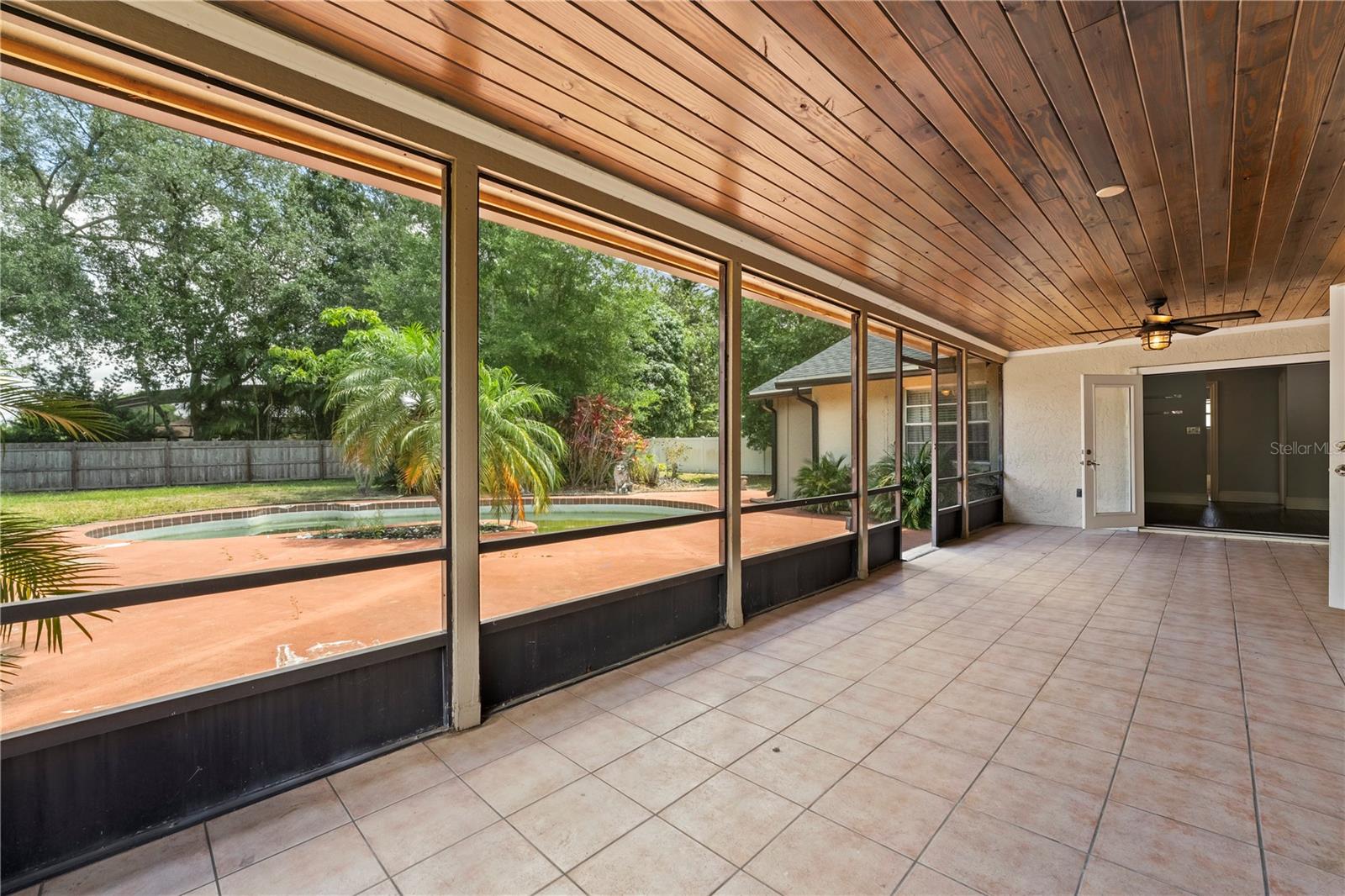 Image 20 of 31 For 8007 Cote Court