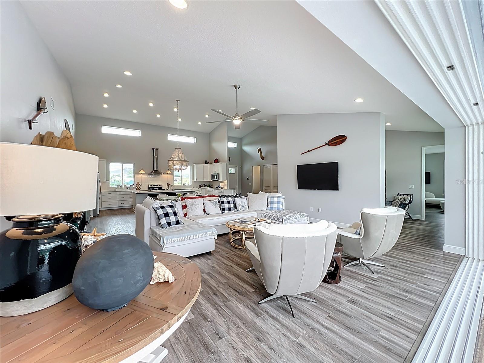 Image 22 of 66 For 10224 Bay Lake Road