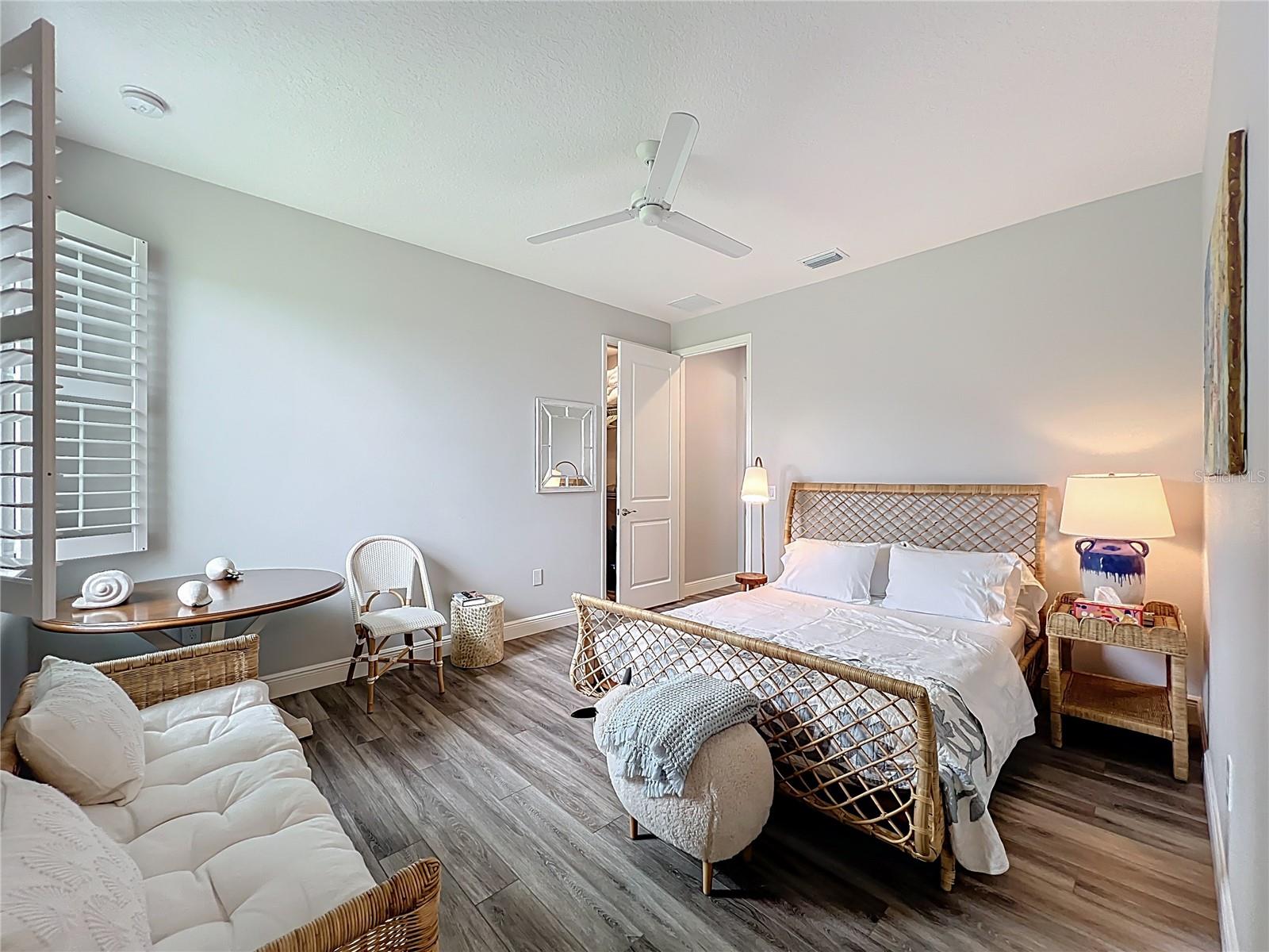 Image 31 of 66 For 10224 Bay Lake Road