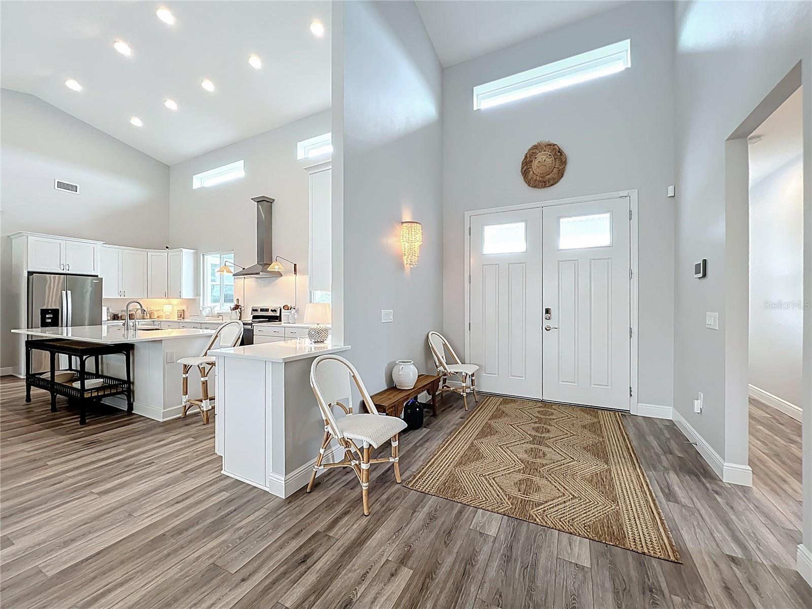 Image 7 of 66 For 10224 Bay Lake Road