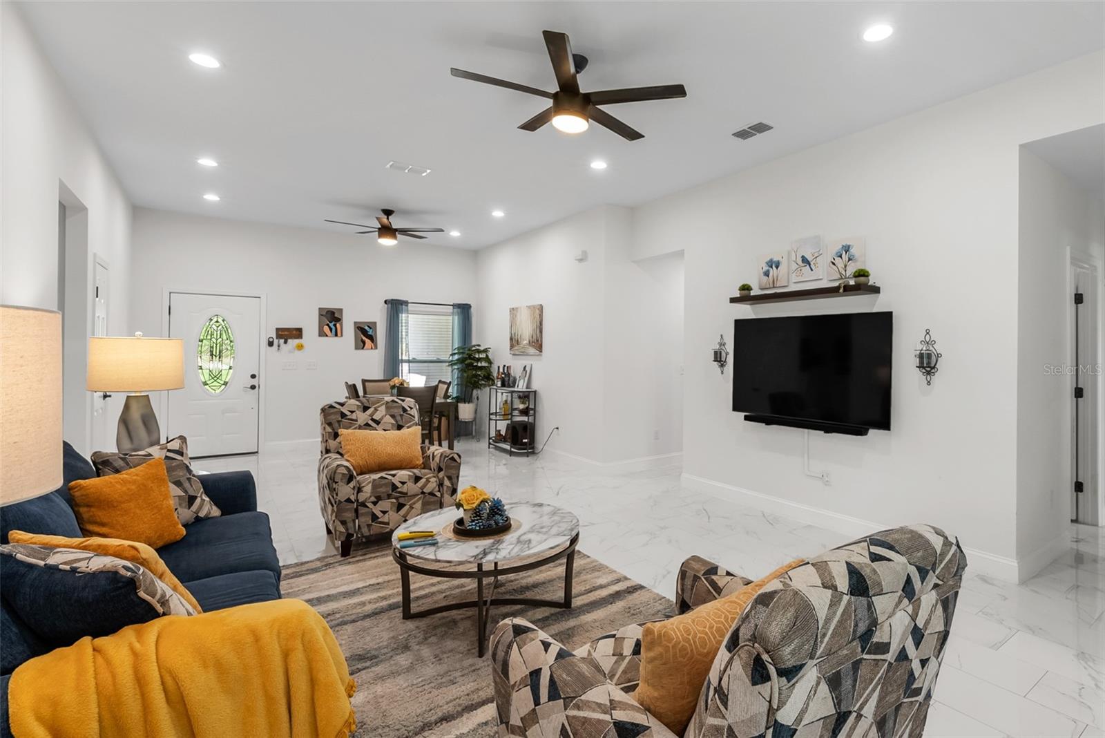 Image 9 of 38 For 675 Cedar Avenue