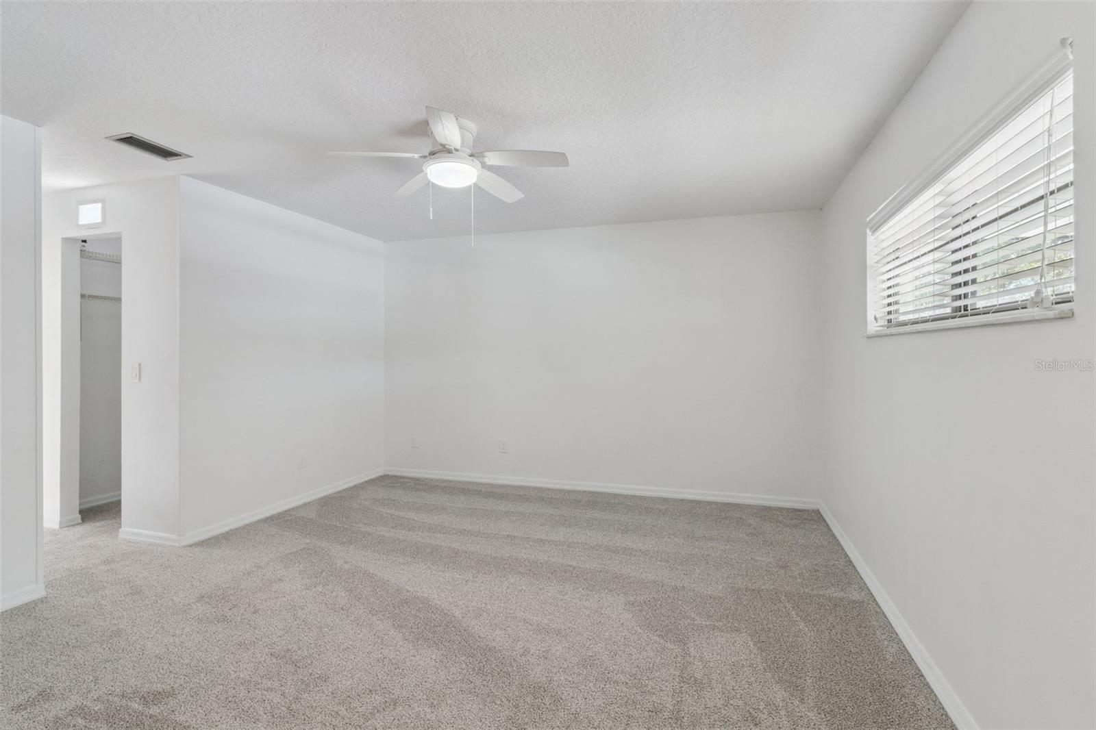 Image 21 of 43 For 4240 Landmark Drive