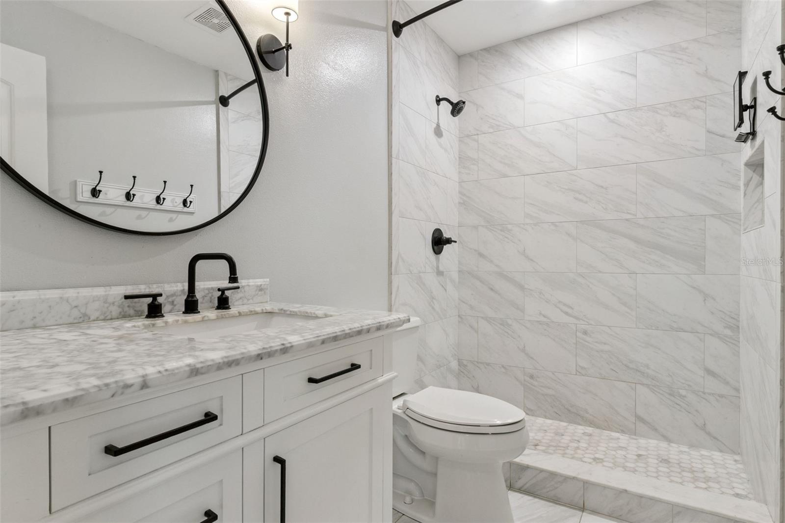 Image 30 of 43 For 4240 Landmark Drive