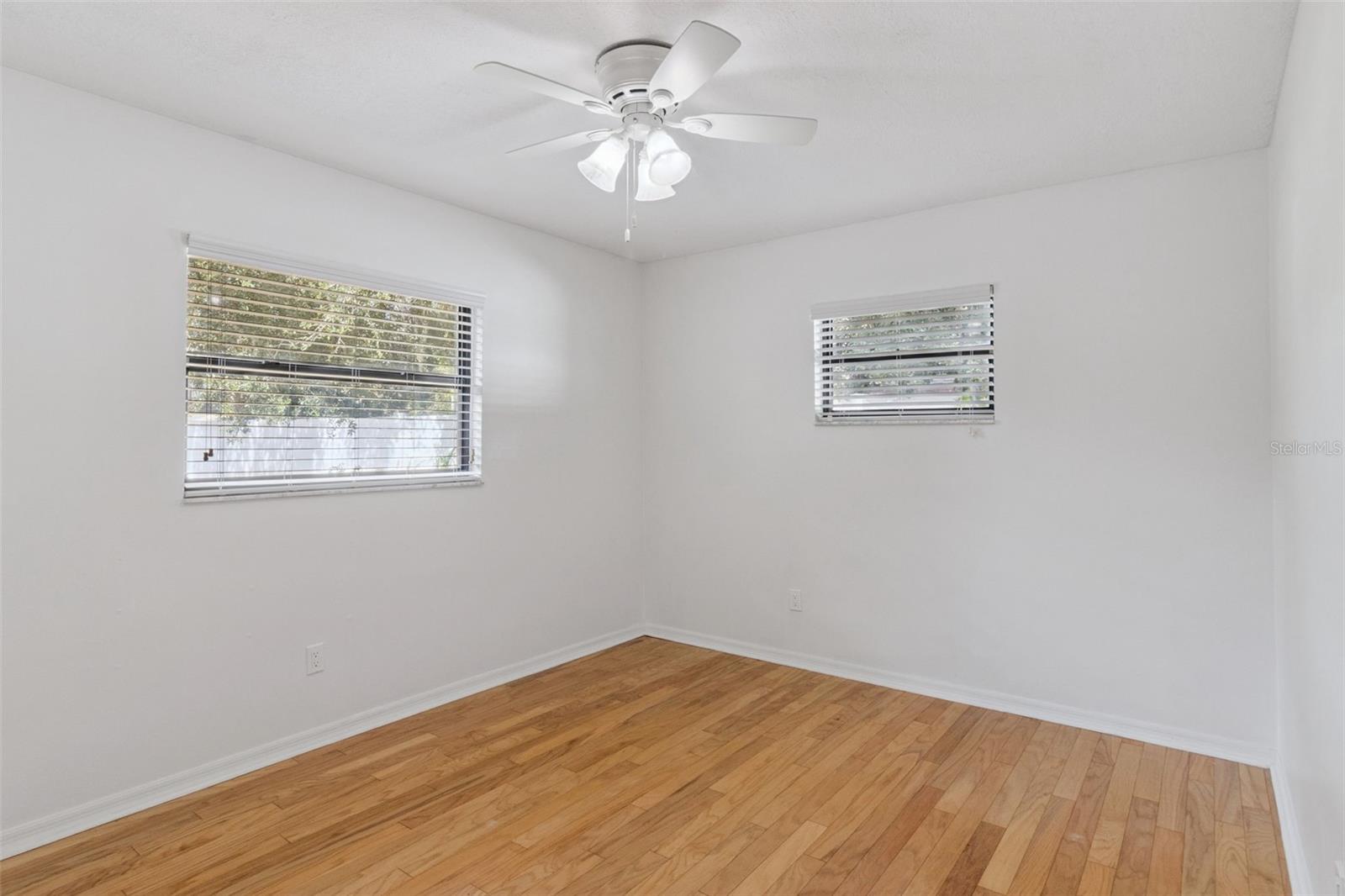 Image 32 of 43 For 4240 Landmark Drive