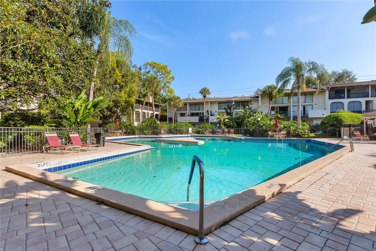 Image 12 of 13 For 200 Maitland Avenue 43