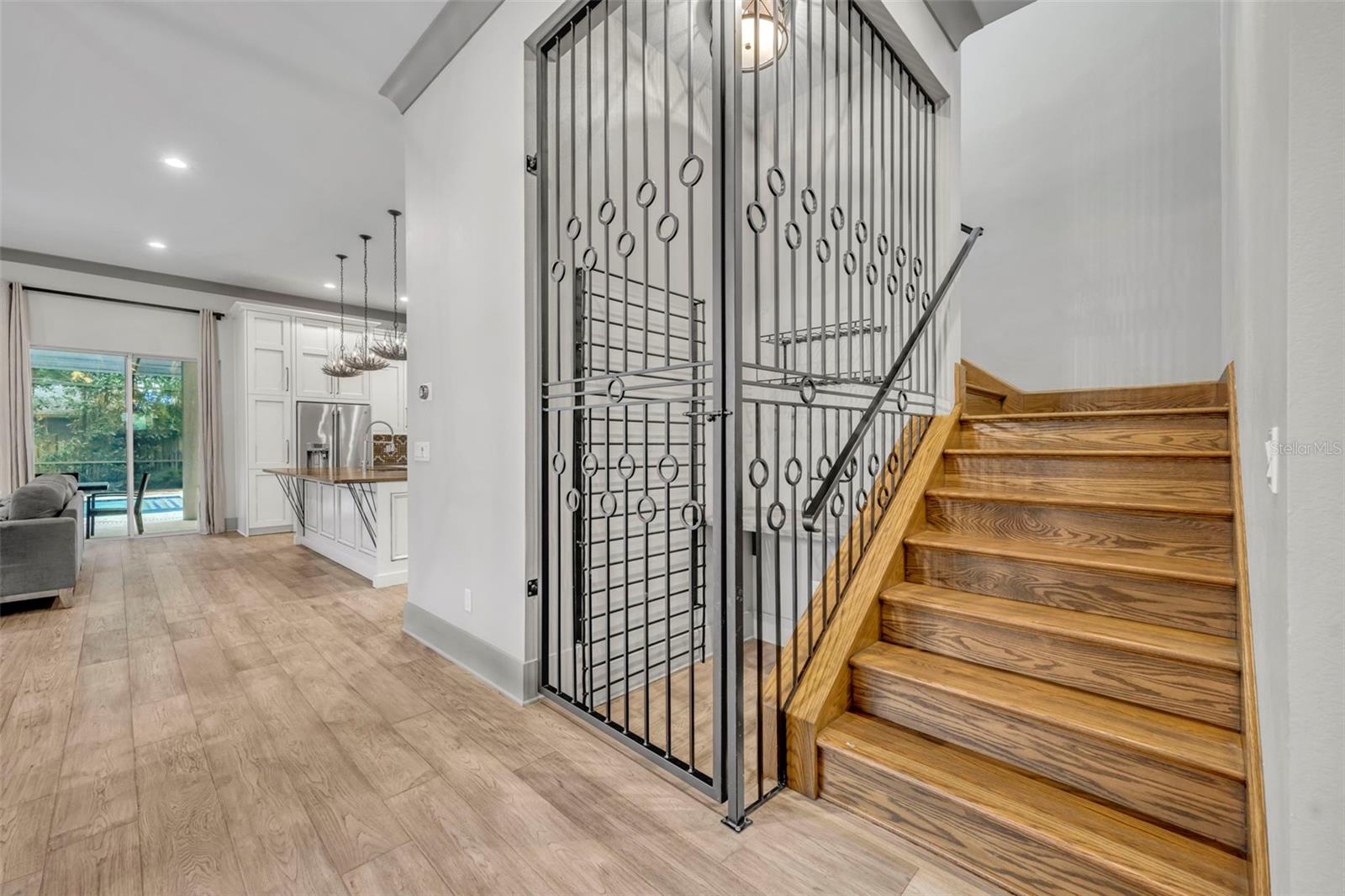 Image 21 of 44 For 1018 Yates Street