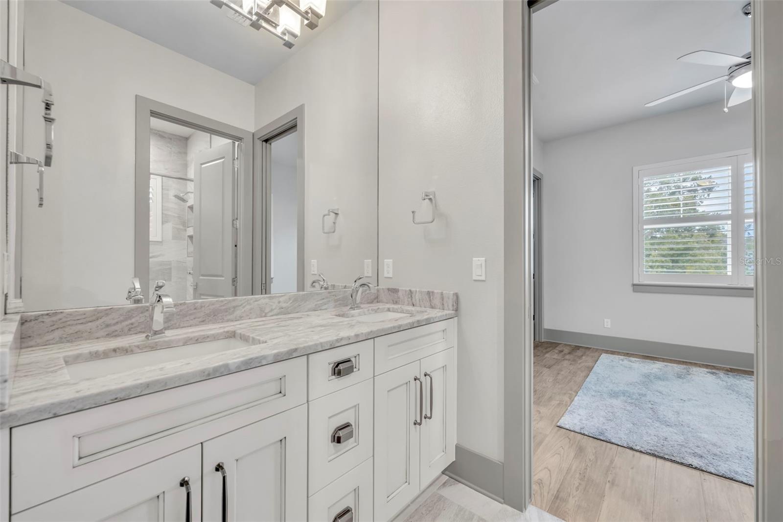 Image 35 of 44 For 1018 Yates Street